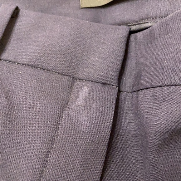 ✨ HOST PICK ✨ Elie Tahari Leena Pant - 6 - Wool Crepe Mid-Rise Pants - Navy Blue - Picture 10 of 11